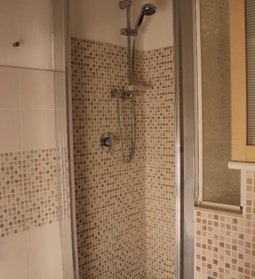 اتاق لوکس با بالکن, Casa Madè