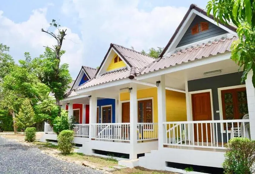 バルコニー付きスタンダードルーム, Thiw Tara Resort