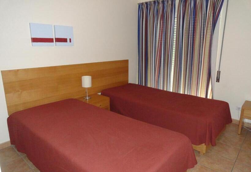 침실 1개 아파트, Alagoa Azul Ii