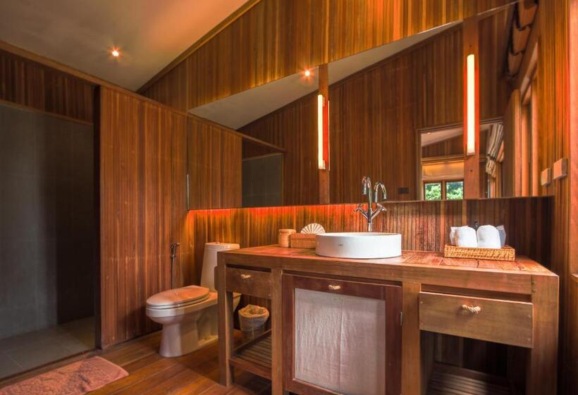 Вилла с 1 спальней и бассейном, Haadtien Beach Resort