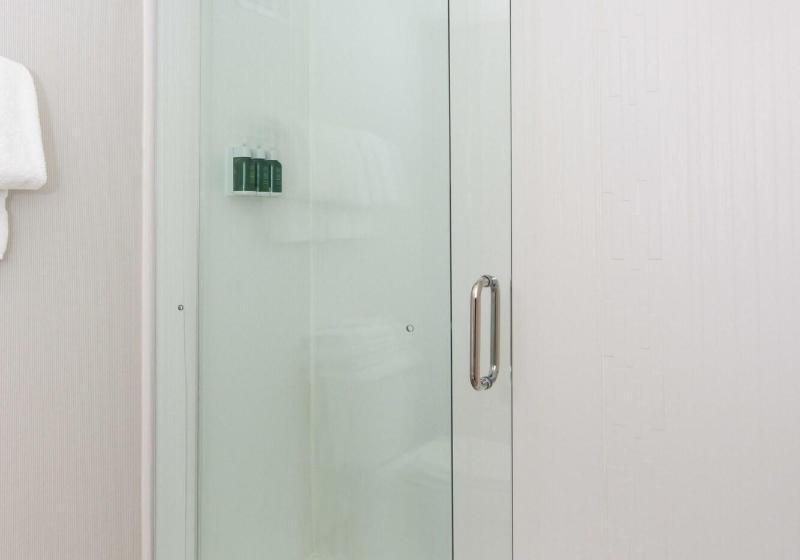 Villa 1 Yatak Odalı ve Yüzme Havuzlu, Haadtien Beach Resort