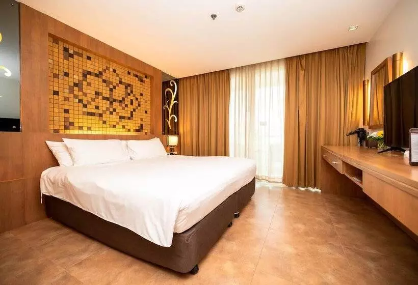 デラックススイート, Centara Nova Hotel Pattaya