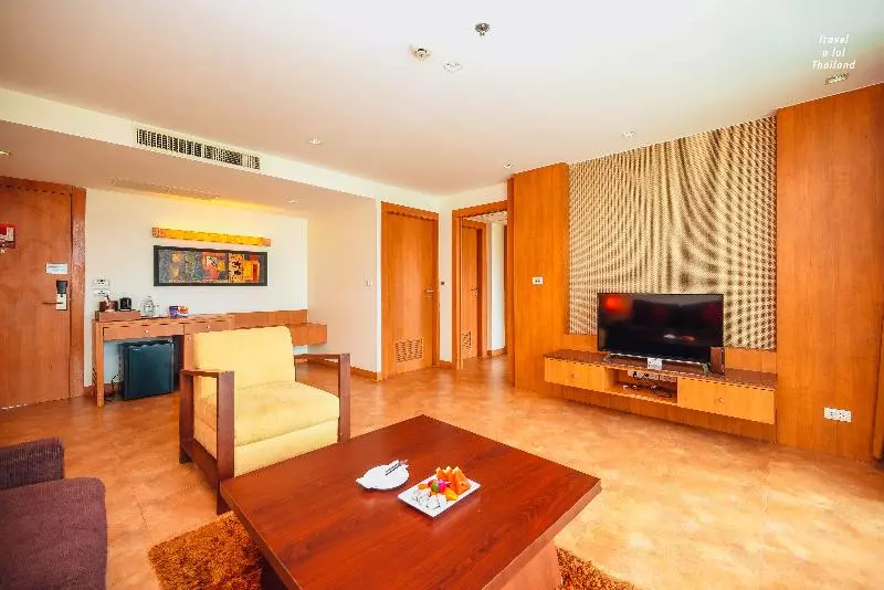 デラックススイート, Centara Nova Hotel Pattaya