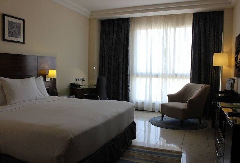 اتاق سوپریور با تخت بزرگ, Doubletree By Hilton Hotel Aqaba