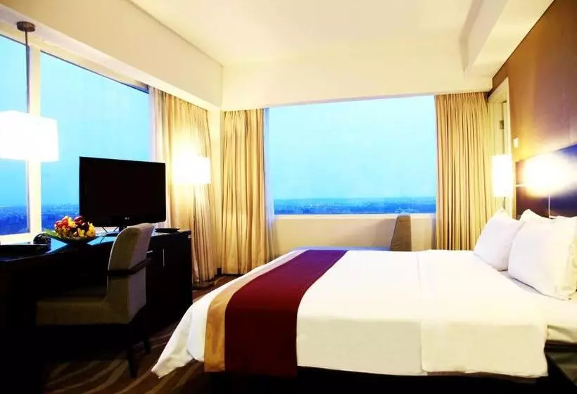 Deluxe Room King Size Bed, Java Paragon Hotel & Residences