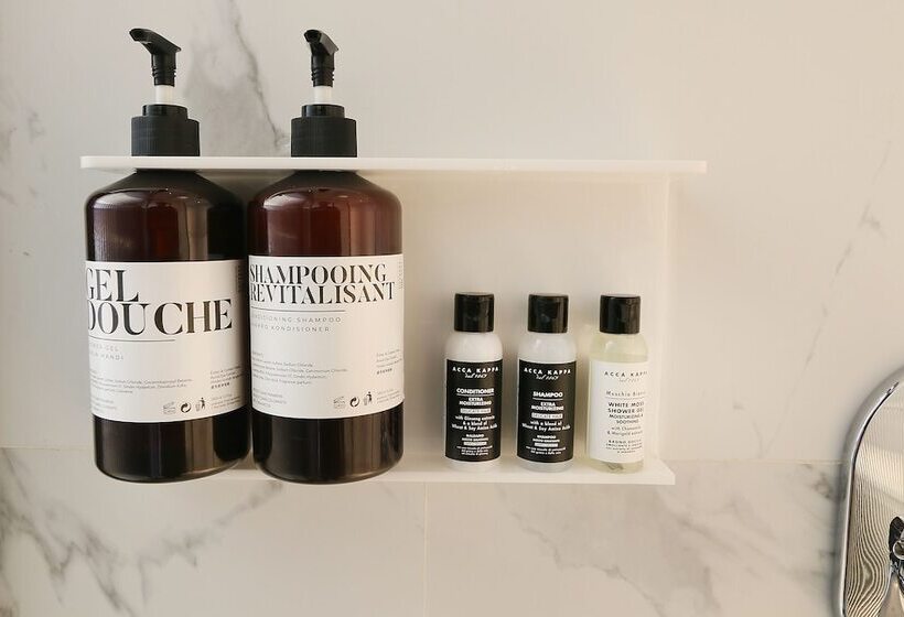 סוויטה אקזקיוטיב, Java Paragon Hotel & Residences