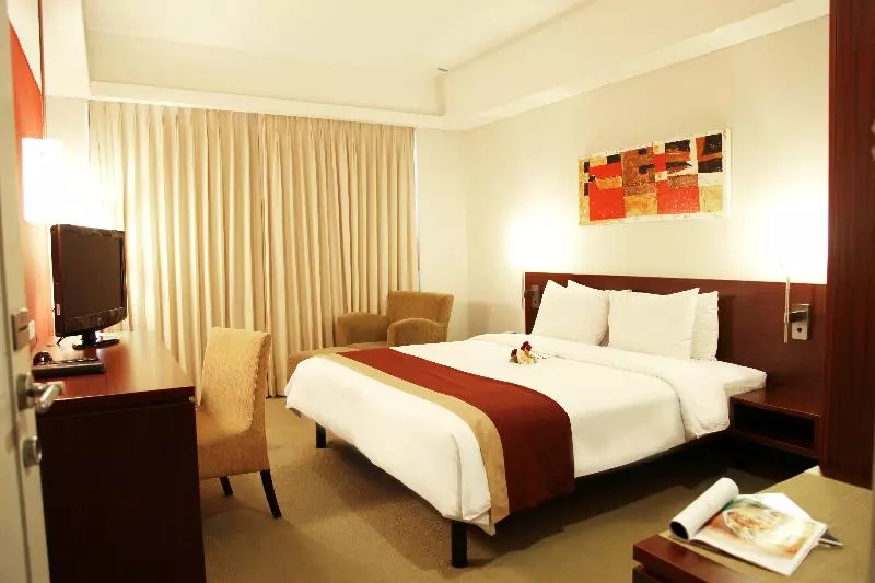 Deluxe Room King Size Bed, Java Paragon Hotel & Residences
