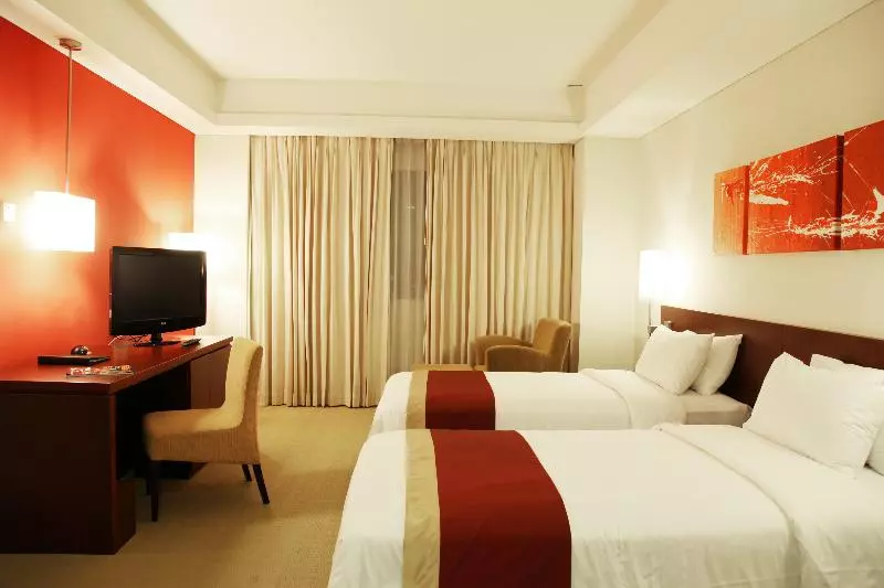 Deluxe Room, Java Paragon Hotel & Residences