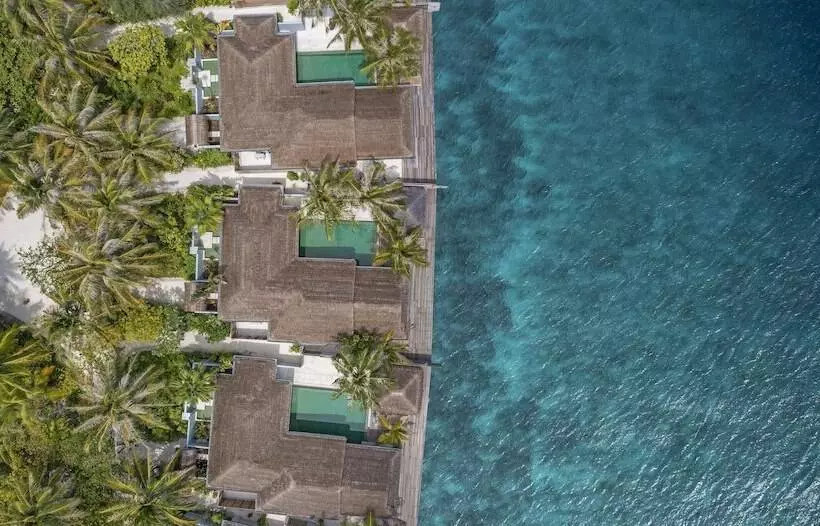 خانه 1 خوابه, Naladhu Private Island Maldives
