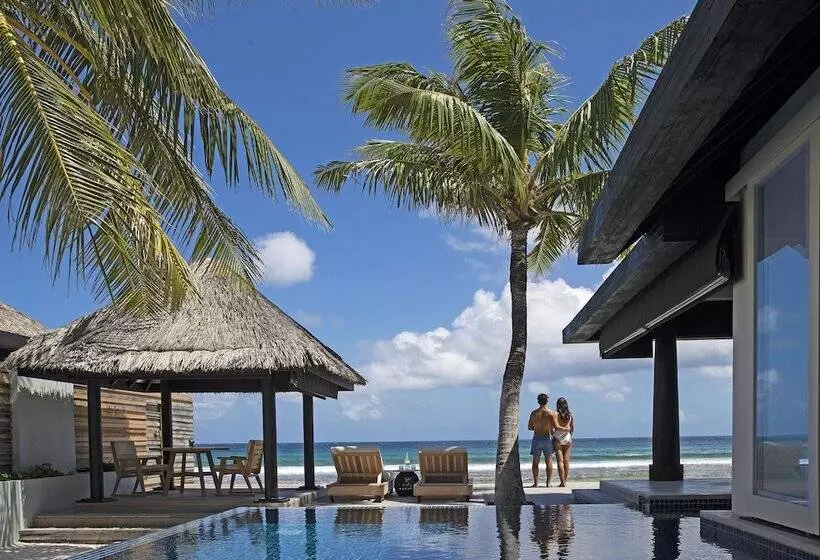 خانه 1 خوابه, Naladhu Private Island Maldives