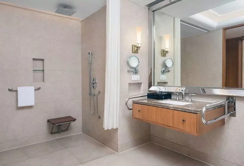 ２ダブルベッドのスタンダードルーム, Sheraton Changzhou Wujin