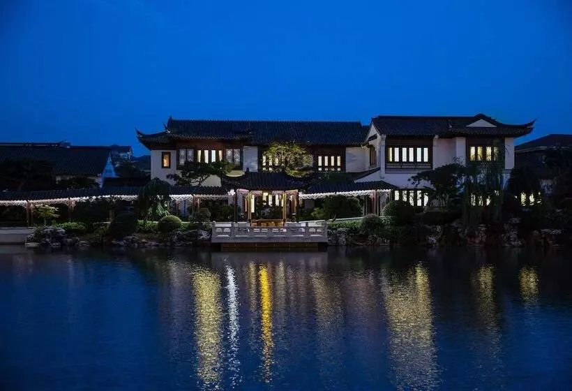 ２ダブルベッドのスタンダードルーム, Sheraton Changzhou Wujin
