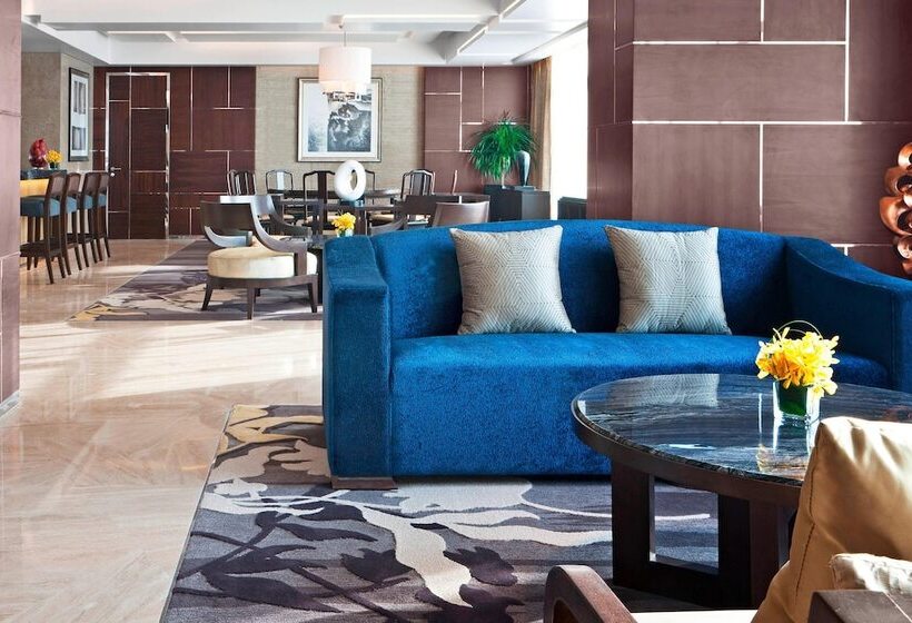 Люкс Клуб, Sheraton Grand Beijing Dongcheng