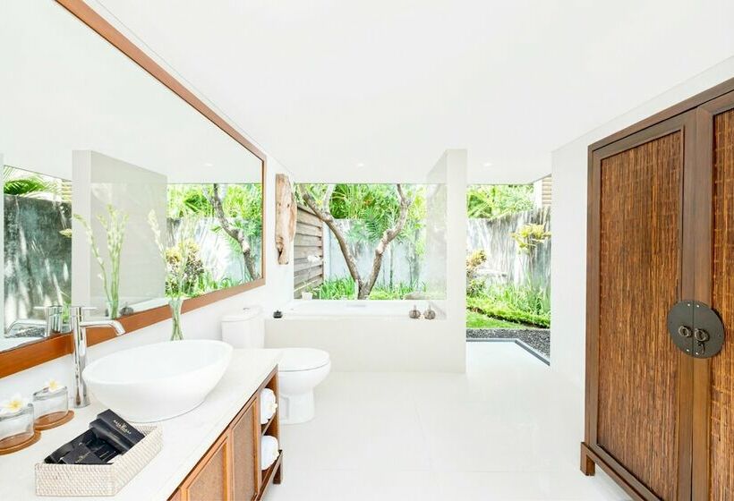 Вилла с 1 спальней и бассейном, Mayaloka Villas