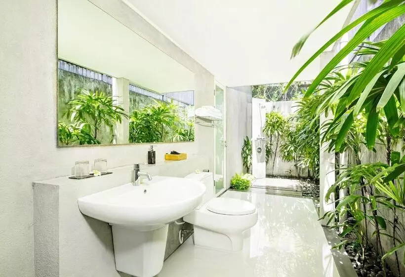 Villa 3 Makuuhuonetta Uima-allas, Mayaloka Villas