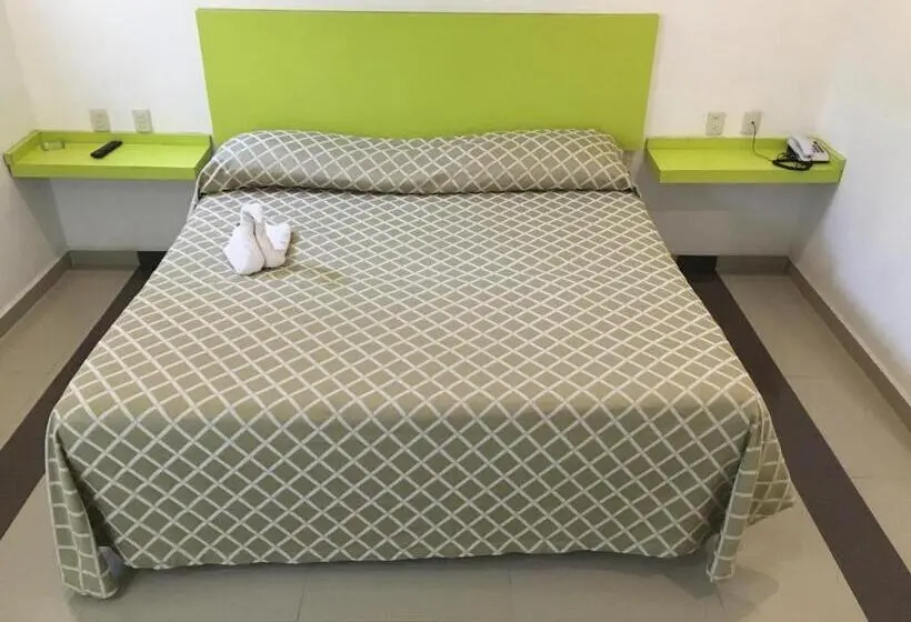 سوییت لوکس, Boutique Dubai