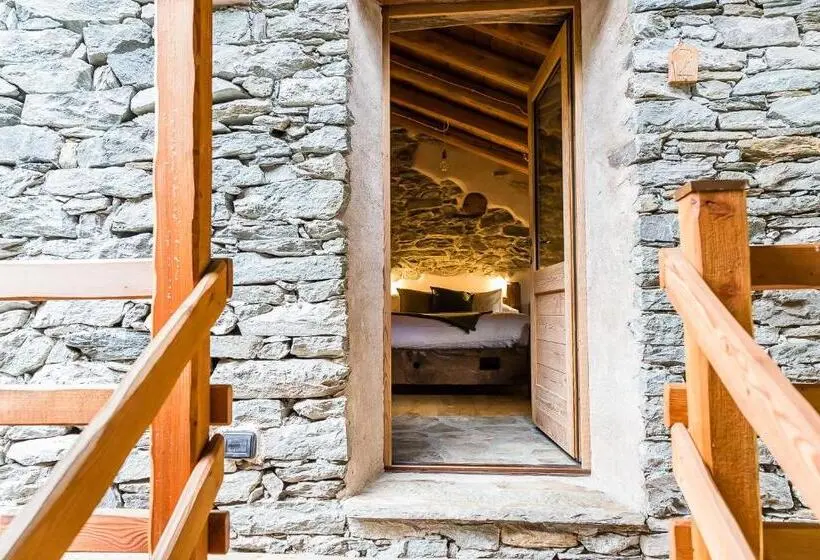 Perhehuone Vuoristonäkymä, Chambres D Hôtes   Li Tzatagni