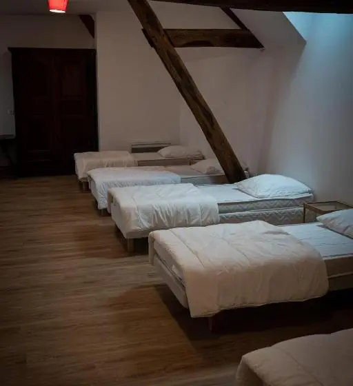 庭の見える1ベッドルームアパートメント, Gîte Du Château