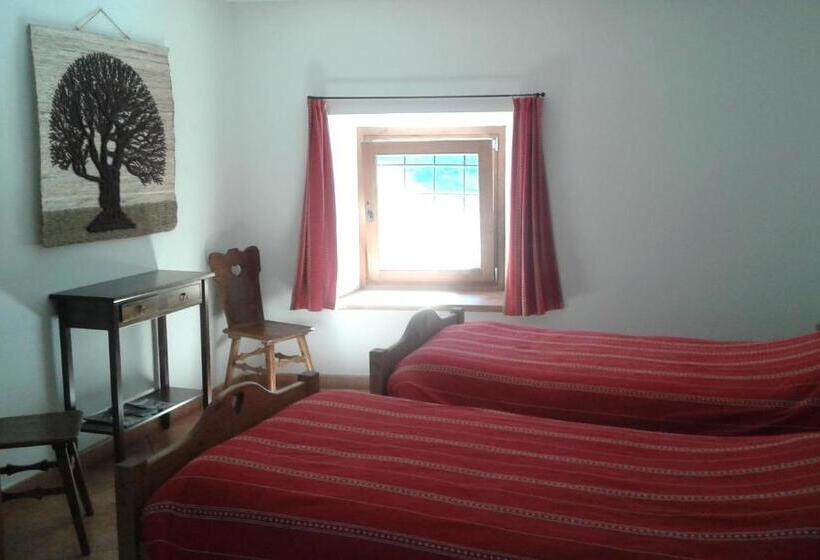 חדר דלוקס, Vers Le Bois