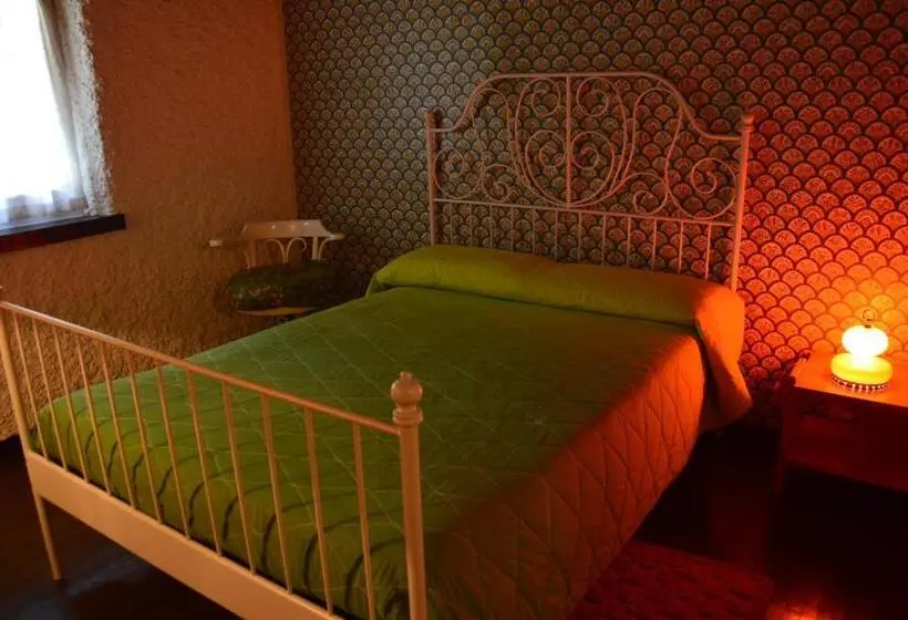 ガーデンビュースタンダードルーム, B&b Villa Lupidi