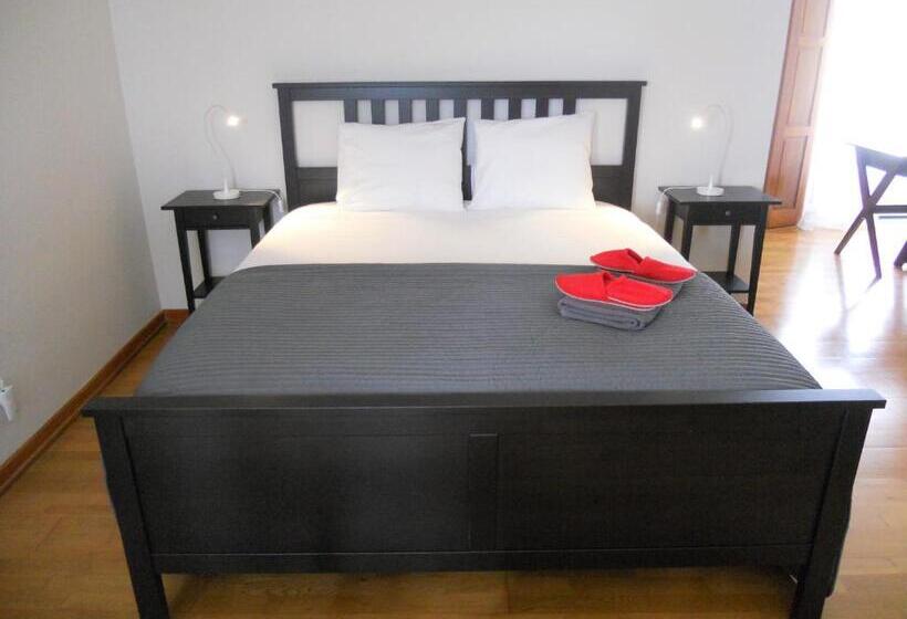 سوییت با چشم‌انداز کوه, Galo Preto   Sintra Guesthouse