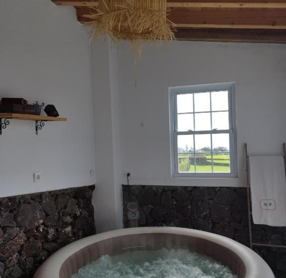 Standard room with outdoor bath, Basalto Negro Al
