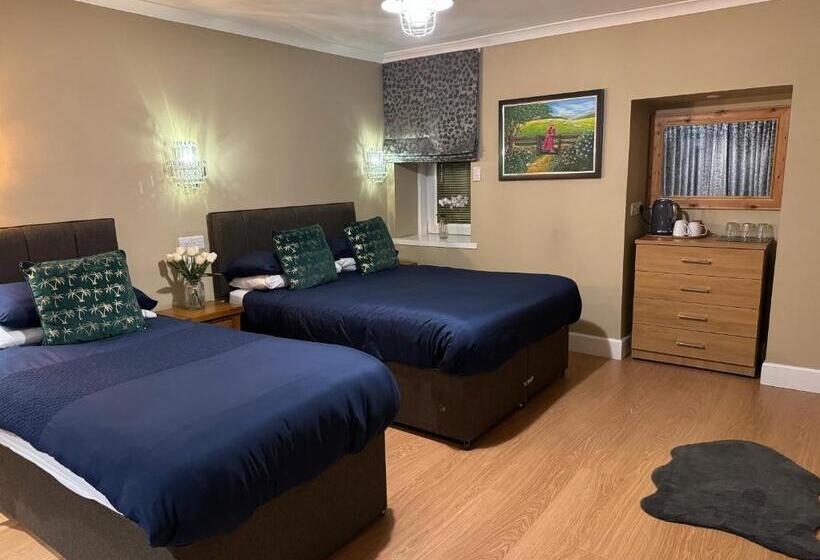 Номер Стандарт Трехместный, The Milton Bed & Breakfast