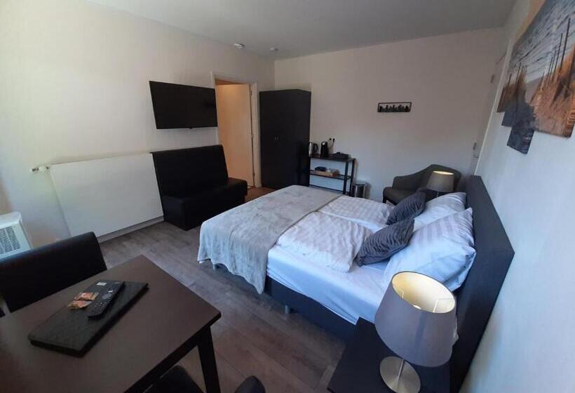 豪华房间, De Vier Linden