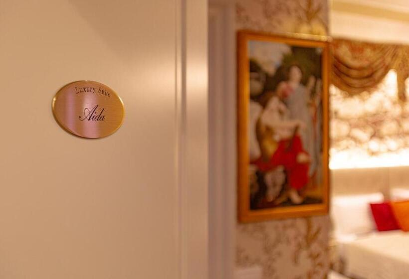 اتاق لوکس سه تخته, Royal Giardini Dell Arena Relais   Royal Welcome