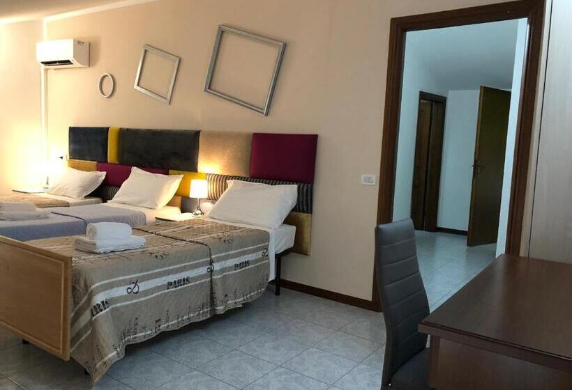 Семейный Номер, Visaya B&b