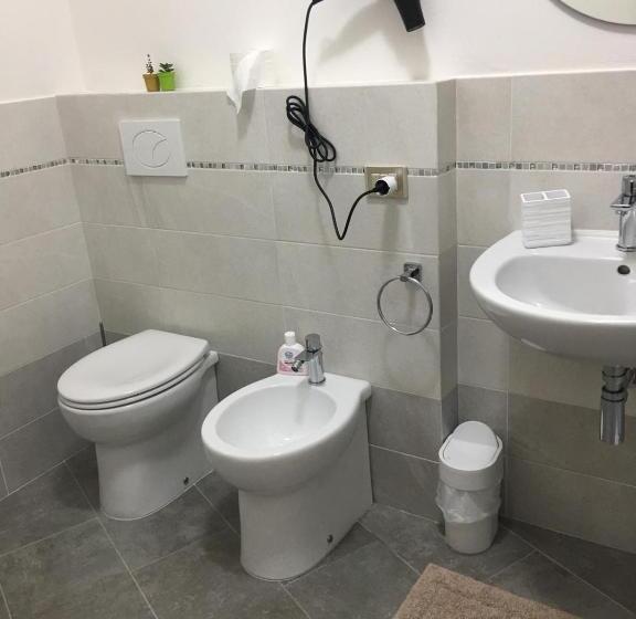 Четырехместный Номер Стандарт, Visaya B&b