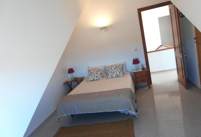 اتاق استاندارد با سرویس بهداشتی مشترک, Casa Algaida