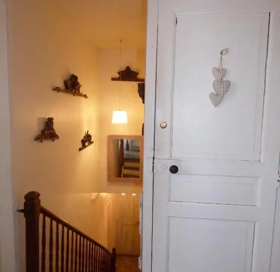 スイート（家族用）, Chambres D Hôtes Chez Valérie