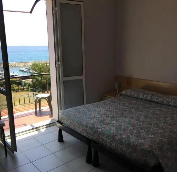 Triple Room Sea View, Baia Dei Gabbiani