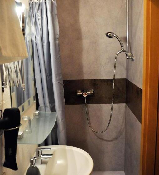 Номер Стандарт Индивидуальный, Pension Hirsch