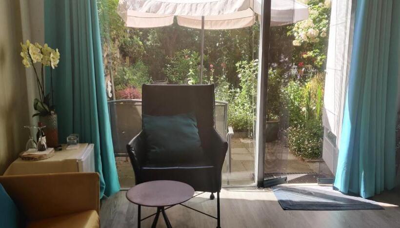 标准间带露台, Maizon Middelburg