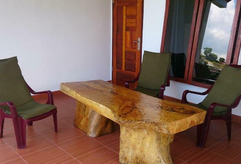 标准间带阳台, Toba Sunset