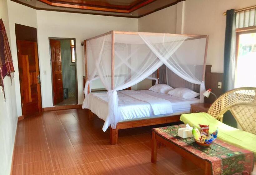 标准间带阳台, Toba Sunset