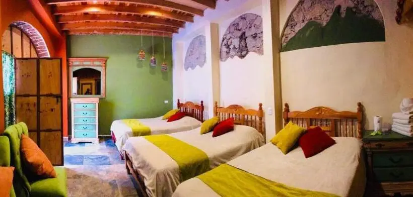 スタンダードトリプルルーム, Hacienda Encantada