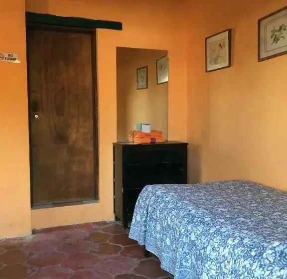 スタンダード４人部屋, Posada Santa María