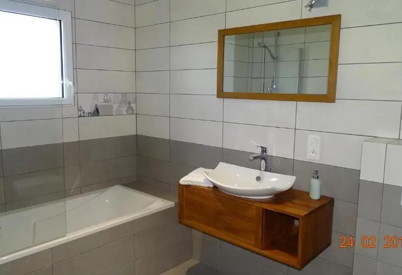 ファミリールーム, Chambres D Hôtes Nature Et Bois Bed And Breakfast