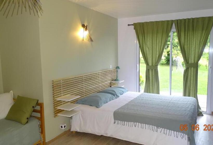 ファミリールーム, Chambres D Hôtes Nature Et Bois Bed And Breakfast