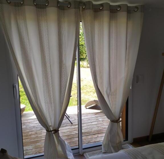 ガーデンビュースタンダードルーム, Chambres D Hôtes Nature Et Bois Bed And Breakfast