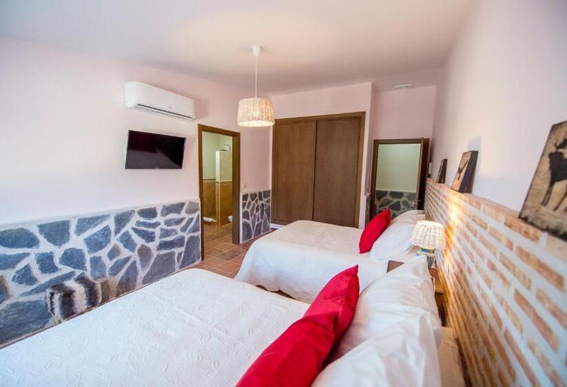 חדר משפחתי דלוקס, Casa Rural Encinar De Las Flores