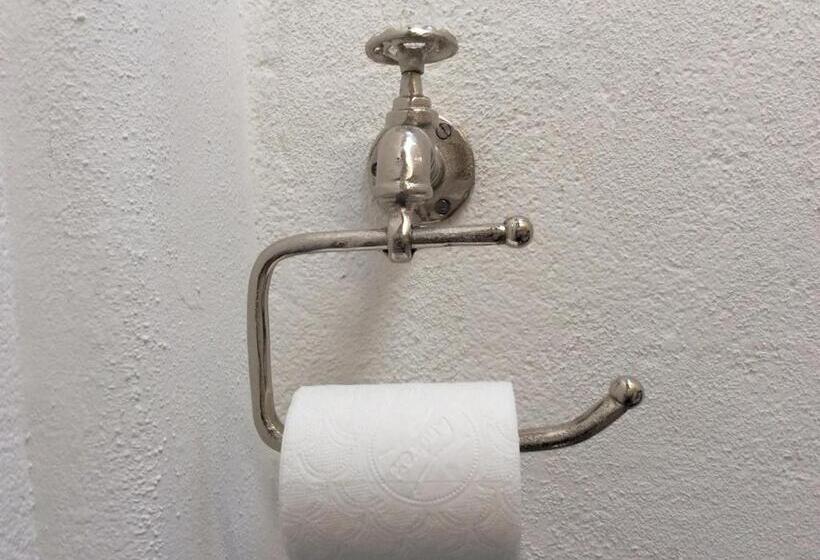 إستوديو سوبيريور, Re Imagined Stone Barns In The Country Near The Coast