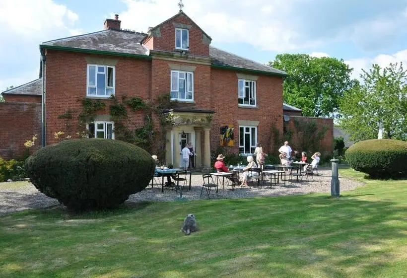 マウンテンビューファミリールーム, Mid Wales Arts B&b