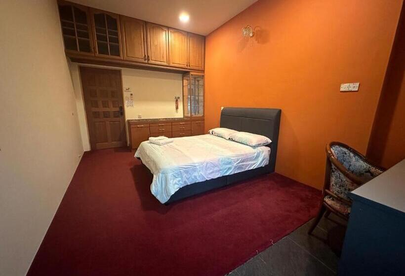 اتاق استاندارد با سرویس بهداشتی مشترک, Seladah Stay