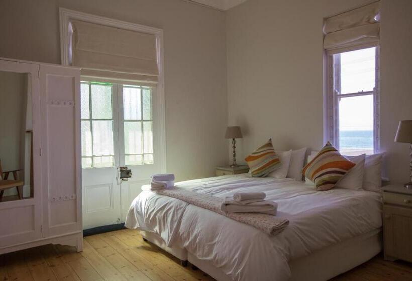 Quarto Familiar, Chartfield Guesthouse