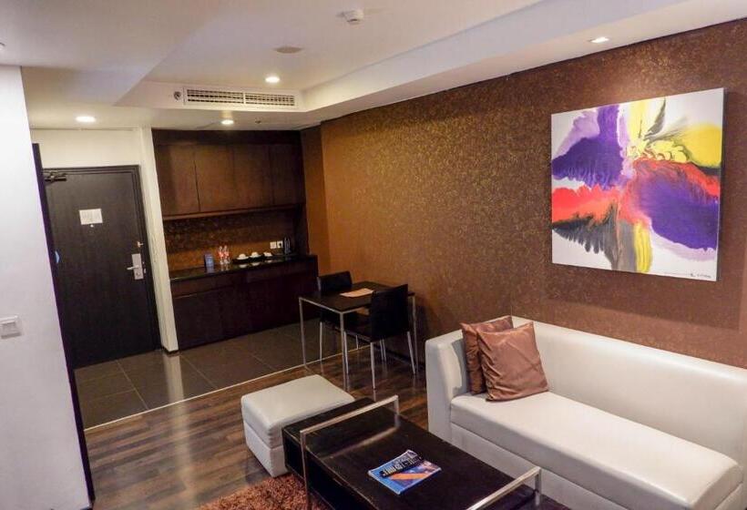 Люкс, Akmani Hotel Jakarta