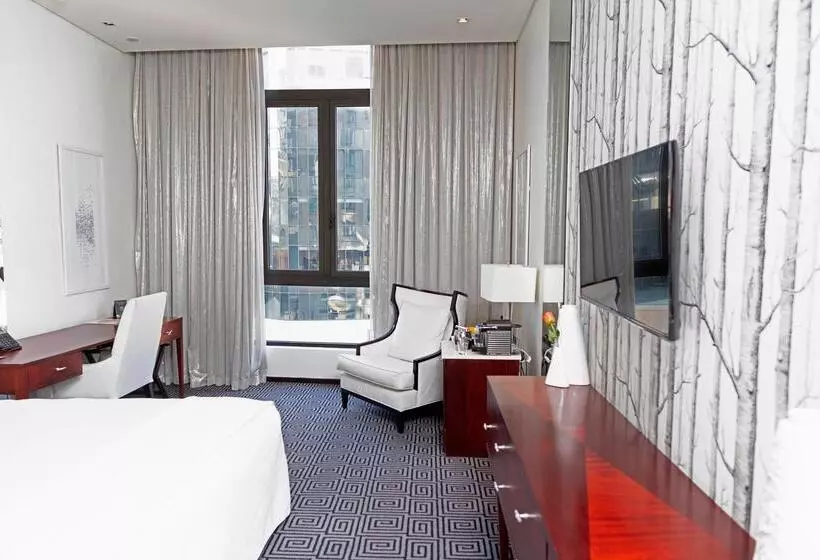 اتاق استاندارد با تخت بزرگ, Davinci Hotel On Nelson Mandela Square